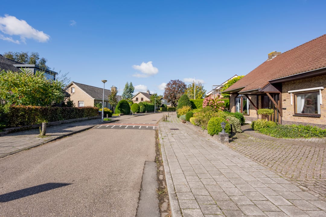 Foto 38 van Van Curlerstraat 8