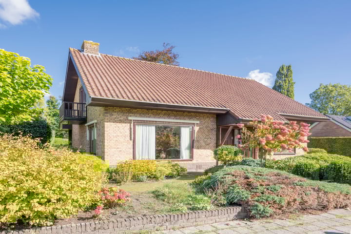 Foto 42 van Van Curlerstraat 8