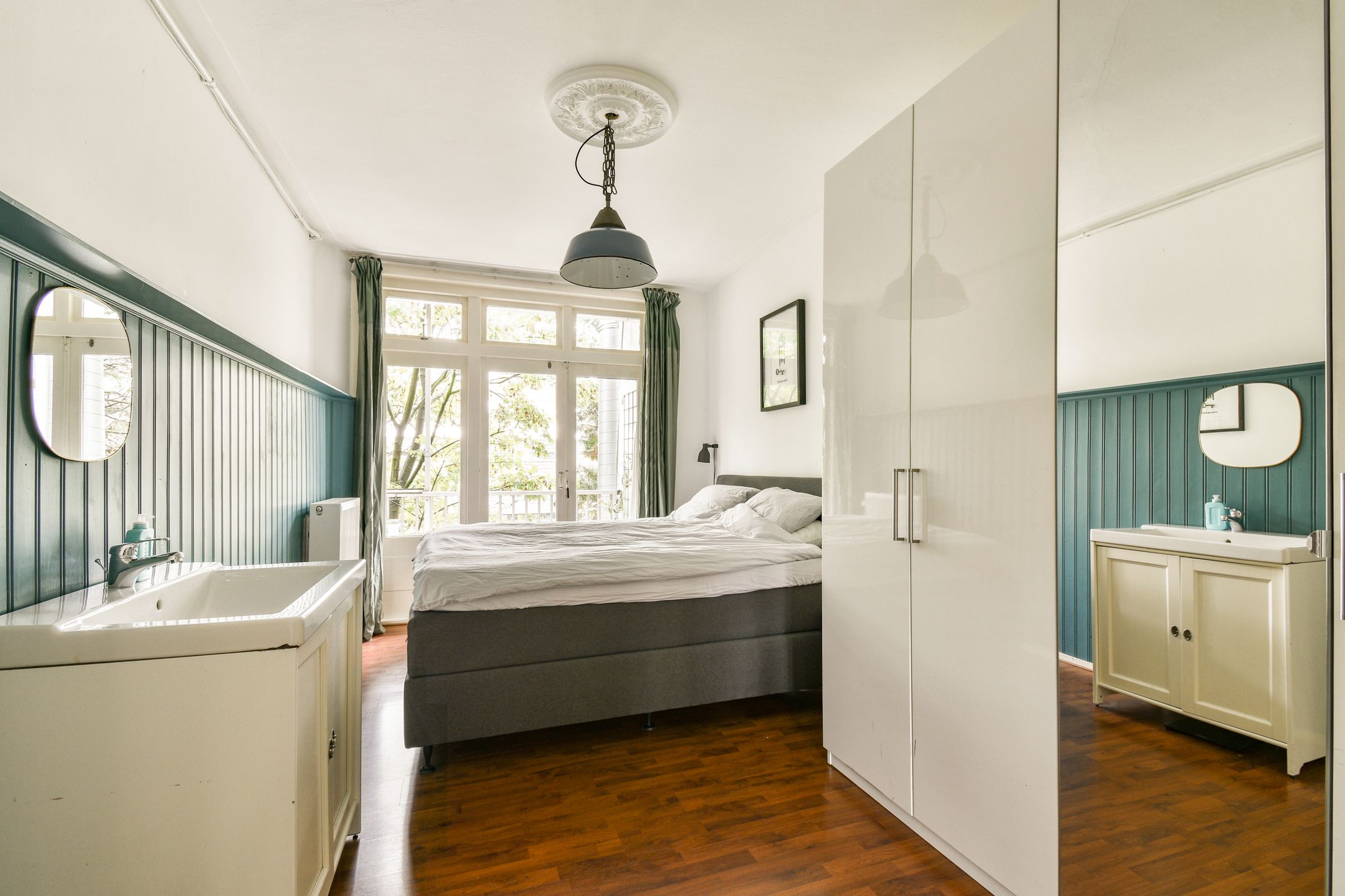 Foto 15 van Van Hallstraat 224