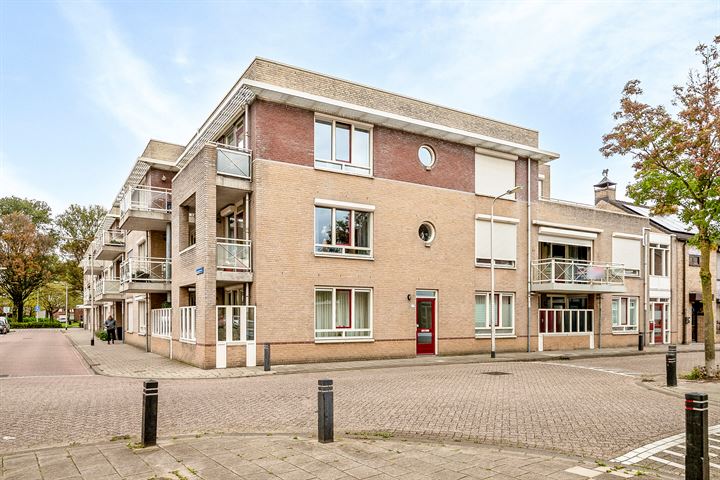 Bekijk foto 35 van Cheviotstraat 6