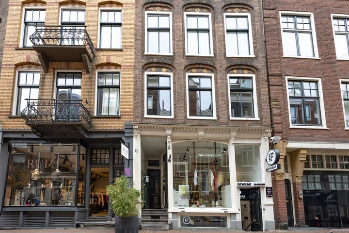 View photo 4 of Huidenstraat 13-2