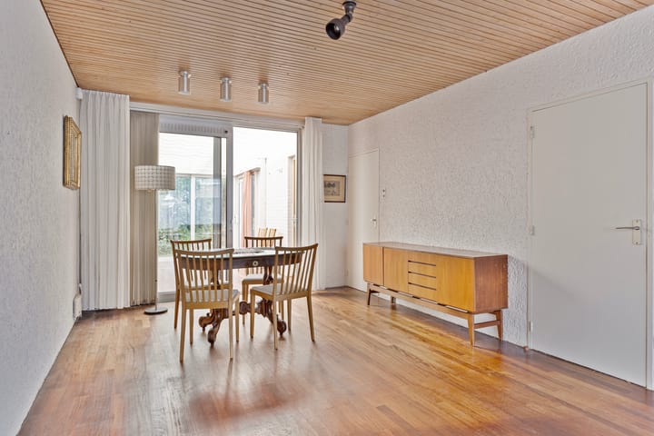 Foto 8 van Varenstraat 27