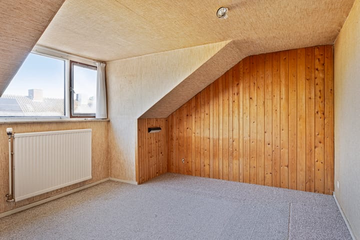 Foto 32 van Varenstraat 27