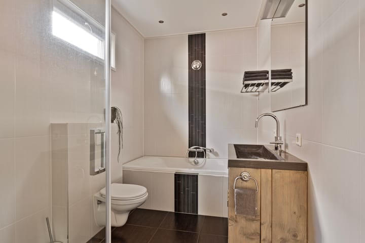 Photo 11 of Skoalikkers 41