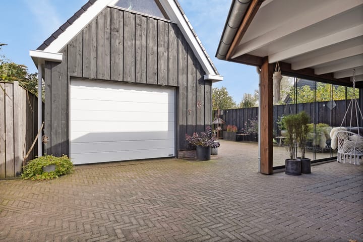 Photo 20 of Skoalikkers 41