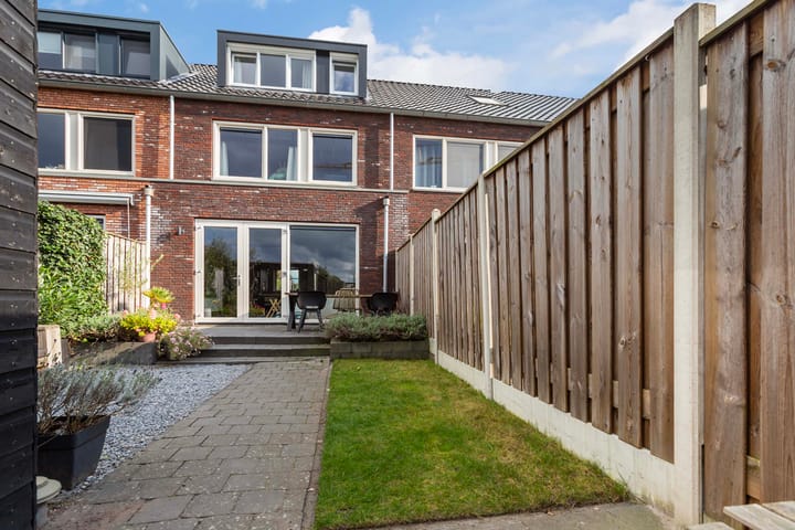 Foto 28 van Musicalstraat 39