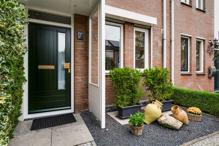 Bekijk foto 4 van Raamstraat 7