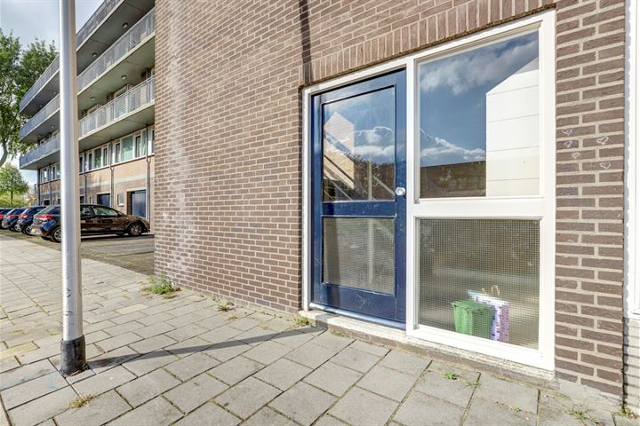 View photo 8 of Bijdorpstraat 27