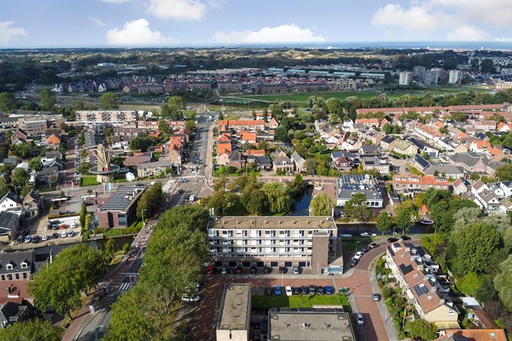 Bekijk foto 42 van Bijdorpstraat 27