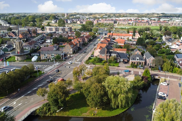 Bekijk foto 44 van Bijdorpstraat 27