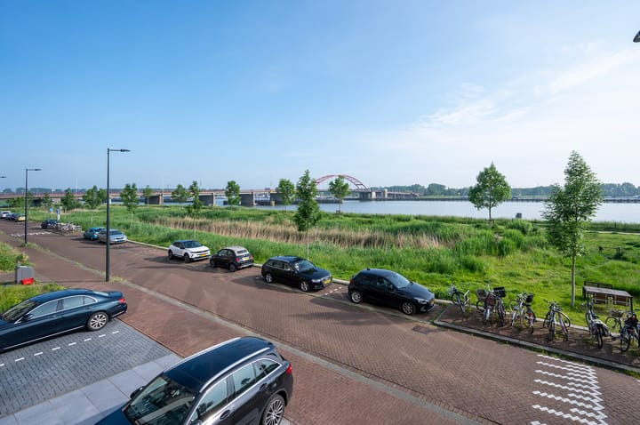 Photo 44 of Kea Boumanstraat 26-A