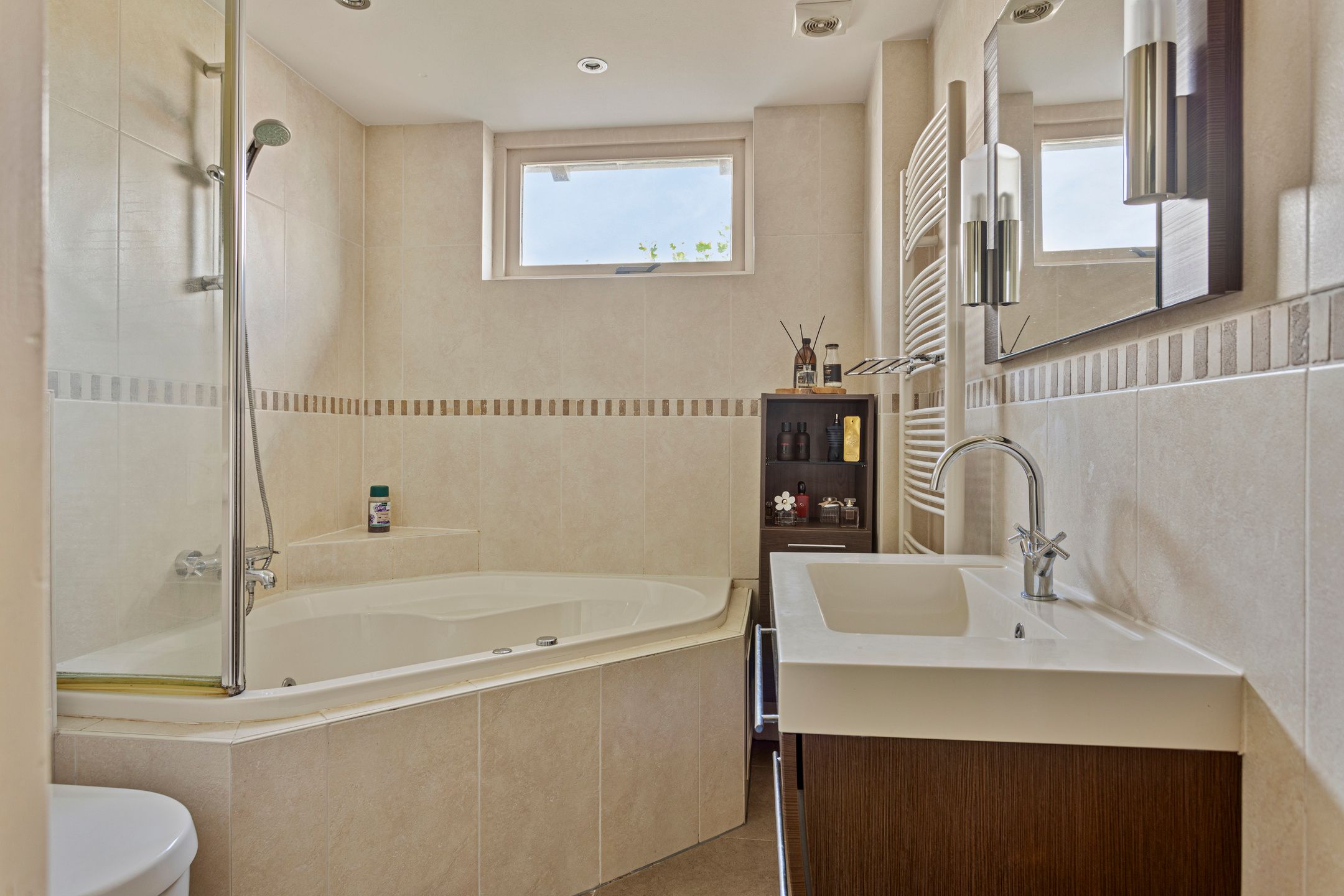 Foto 18 van Jan Hendrikxstraat 25