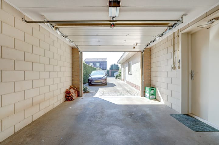 Foto 12 van Knokkel 75