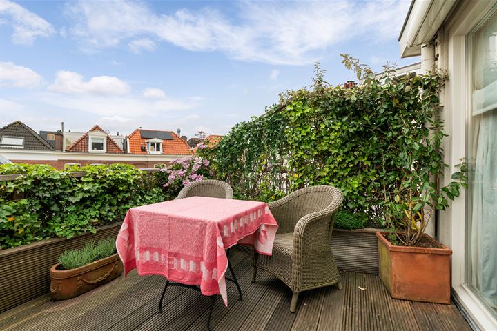 Bekijk foto 31 van Van Kinsbergenstraat 83-S