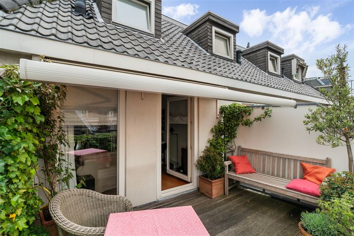 Bekijk foto 33 van Van Kinsbergenstraat 83-S