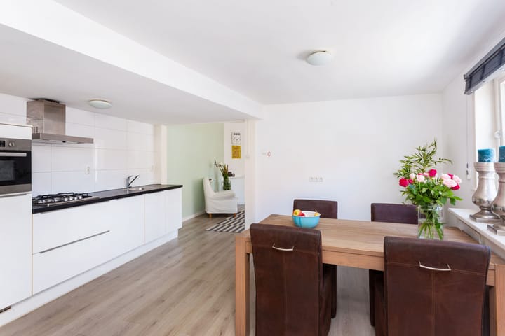 Foto 10 van S. Hoogewerffstraat 34