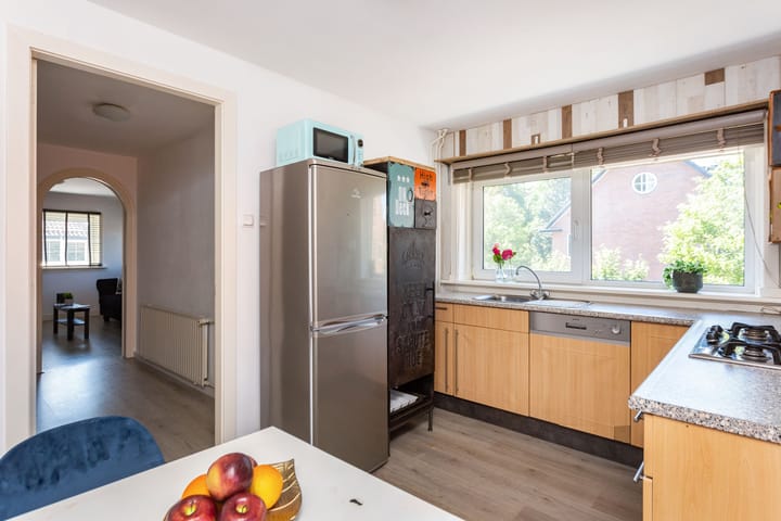 Foto 18 van S. Hoogewerffstraat 34