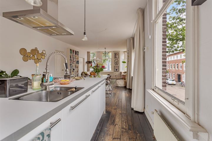 Bekijk foto 10 van Cornelis Drebbelstraat 12-1