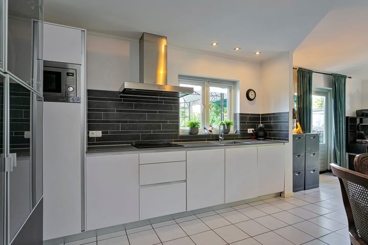 Photo 7 of Harderwijkerweg 411-A