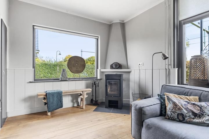 Foto 8 van Westelijke Parallelweg 3