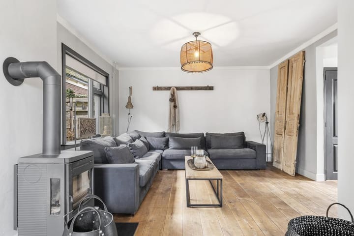 Foto 11 van Westelijke Parallelweg 3