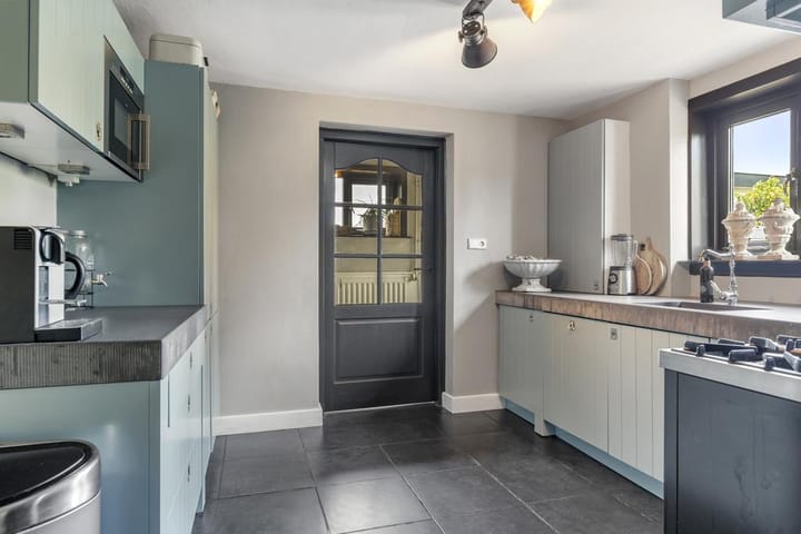 Foto 16 van Westelijke Parallelweg 3