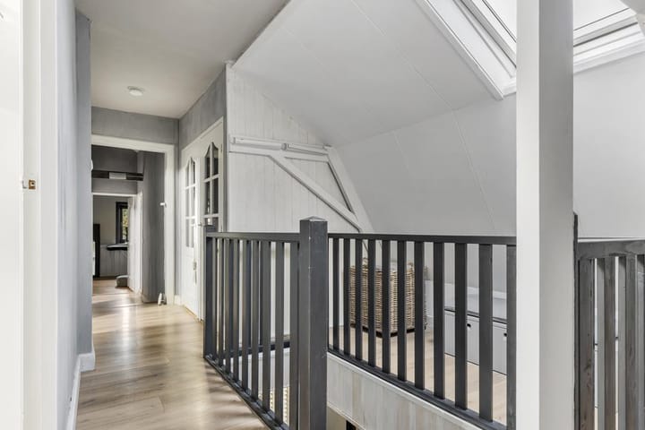 Foto 23 van Westelijke Parallelweg 3