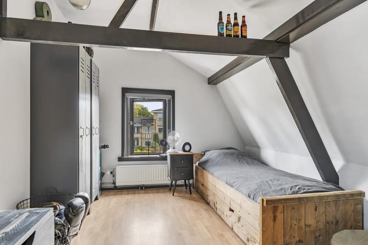 Foto 32 van Westelijke Parallelweg 3