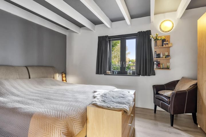 Foto 43 van Westelijke Parallelweg 3