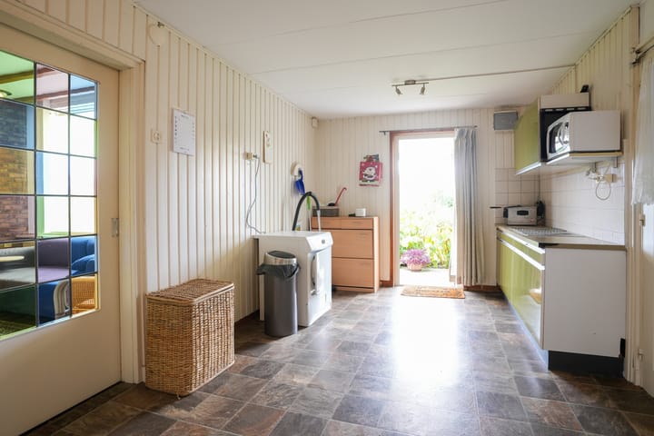 Photo 16 of Julianastraat 19-A