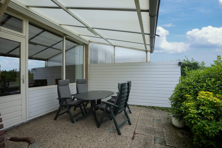 Photo 28 of Julianastraat 19-A