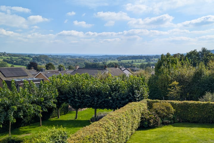 Photo 36 of Julianastraat 19-A