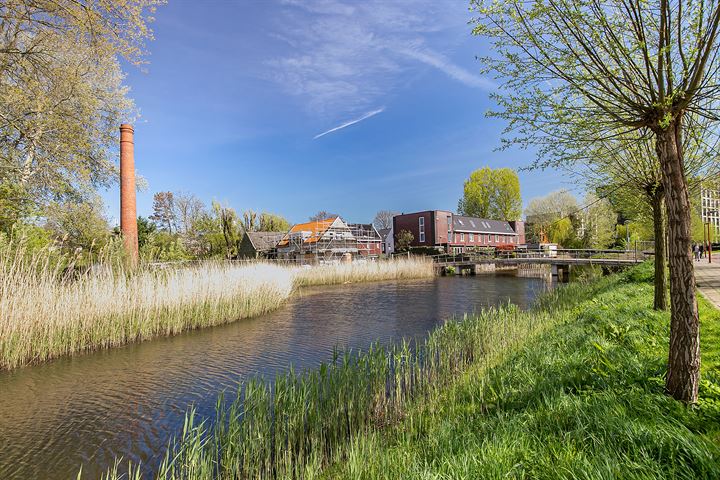 Bekijk foto 32 van J.L. van Rijweg 132