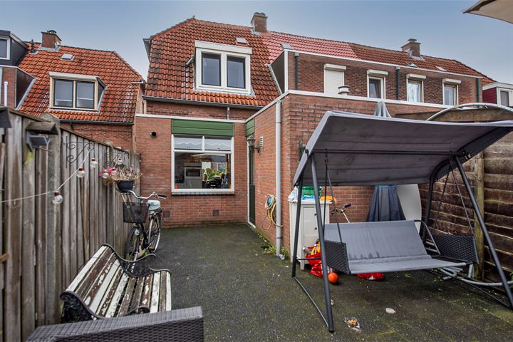 Bekijk foto 18 van Zwanebloemstraat 75