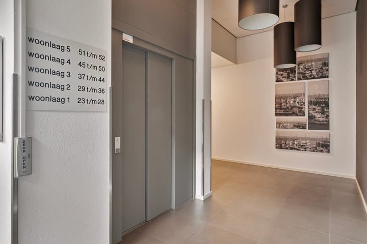 Photo 3 of Vivaldiplein 49