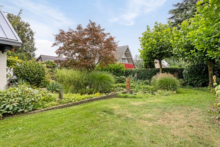 Foto 40 van Paus Joanneslaan 5