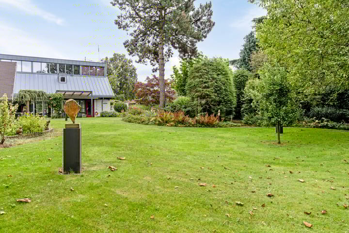 Foto 45 van Paus Joanneslaan 5