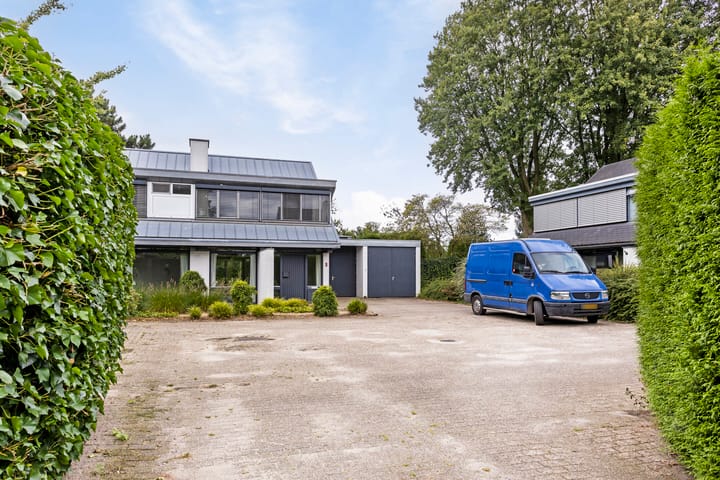 Foto 50 van Paus Joanneslaan 5