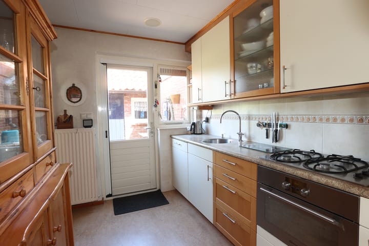 Foto 10 van ter Woordstraat 6