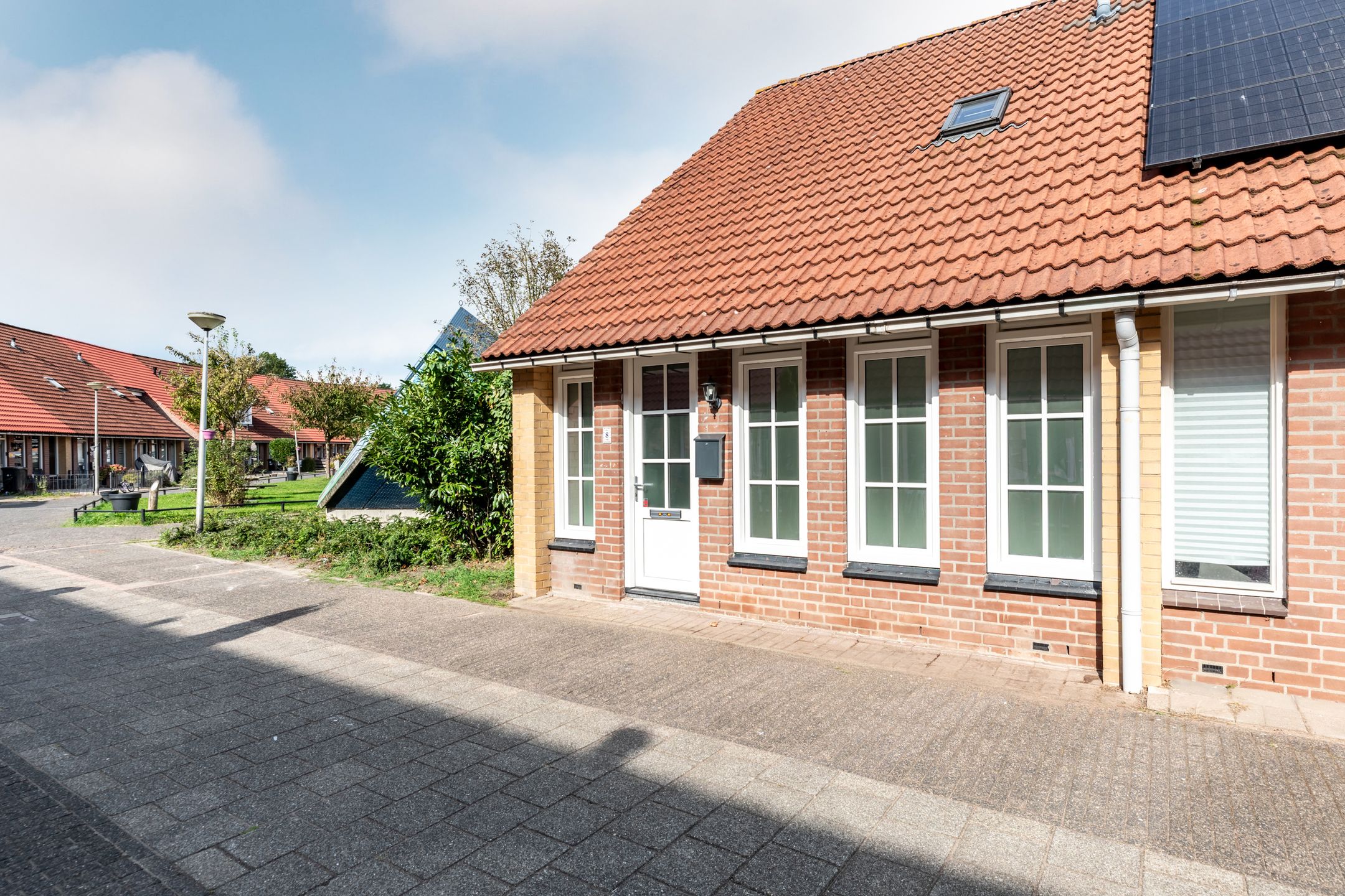 Foto 6 van Brikhof 8