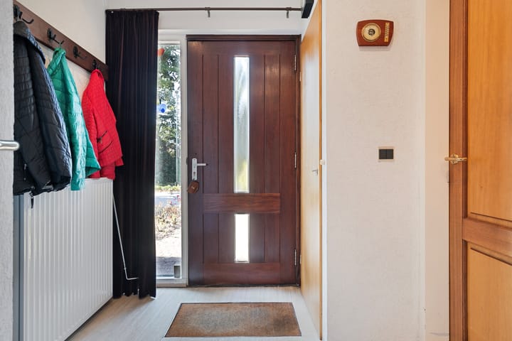 Photo 24 of Leeuwerikstraat 12