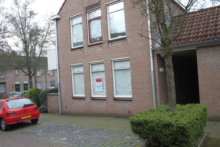 View photo 8 of Molenstraat 62