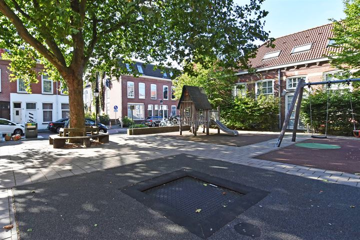 Bekijk foto 42 van Van Swindenstraat 61