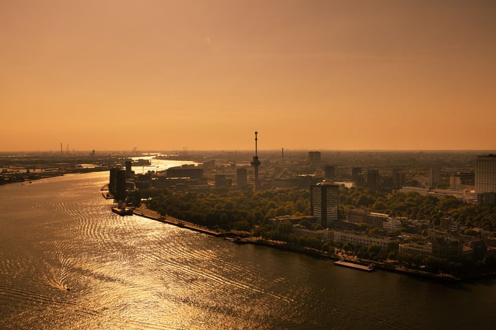 Bekijk foto 20 van Landverhuizersplein 151