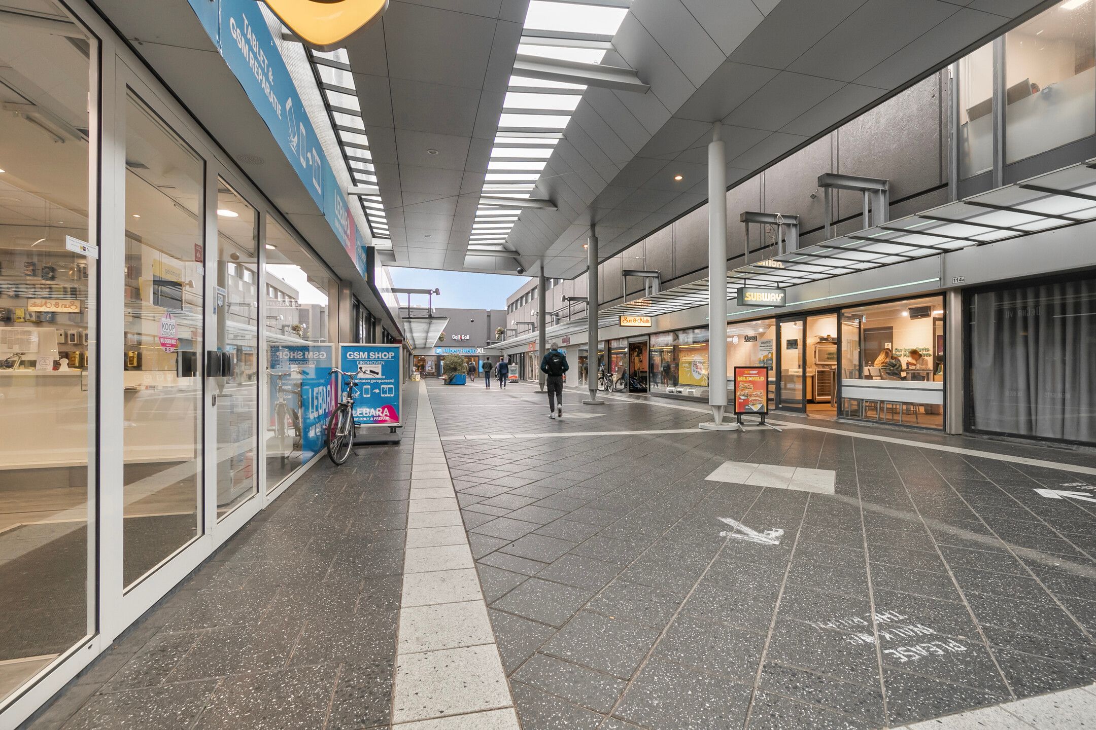 Foto 27 van Winkelcentrum Woensel 207