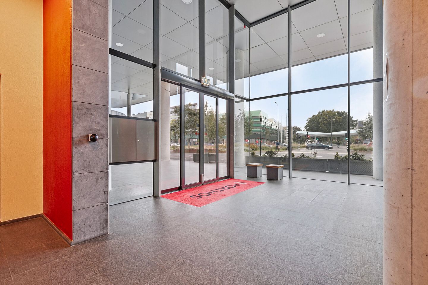 Foto 5 van Winkelcentrum Woensel 207