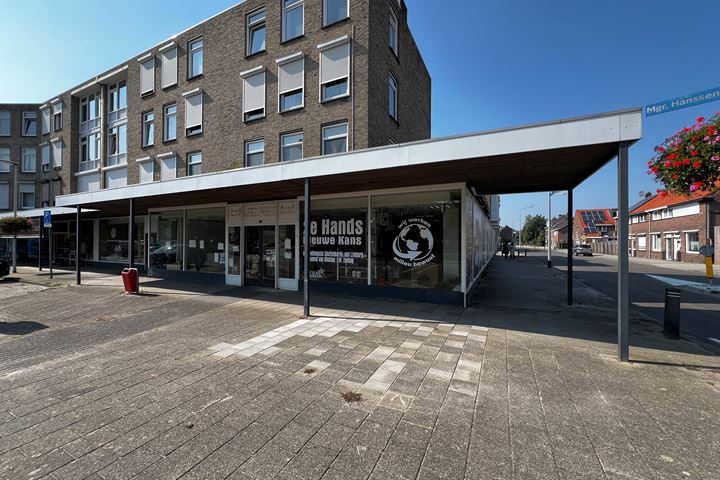 Bekijk foto van Mgr. Hanssenstraat 23