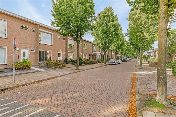 Bekijk foto 31 van Kerkakkerstraat 52