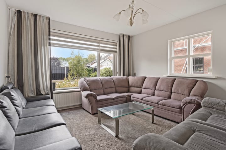 Foto 8 van Elzenstraat 26