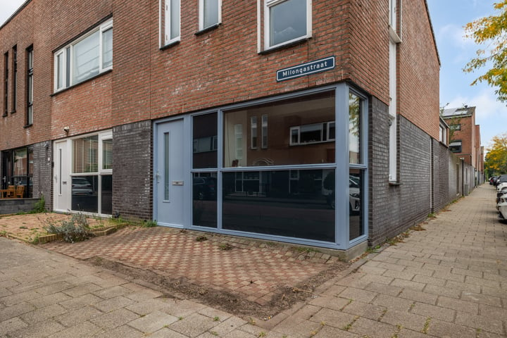 View photo 4 of Milongastraat 25